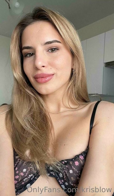 Naakte gelekte OnlyFans-foto van Kris Blow