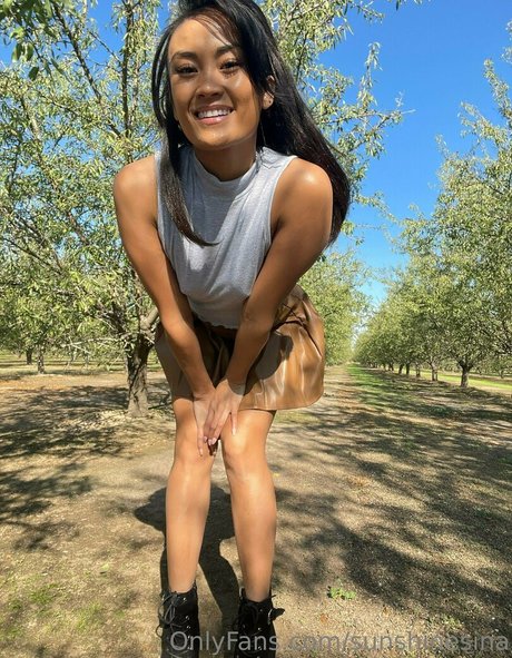 Naakte gelekte OnlyFans-foto van Sunshinesinababy