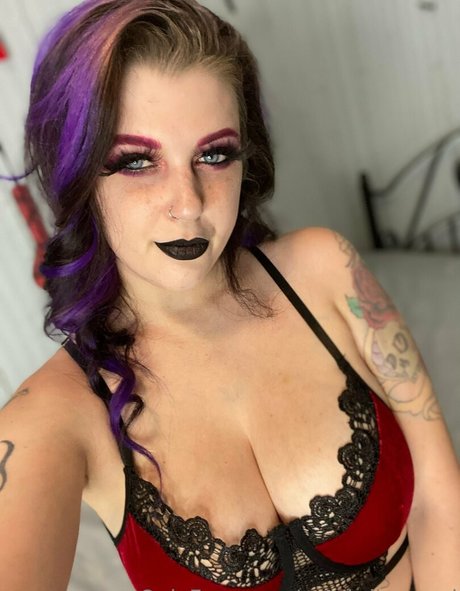 Roxxi Diamond