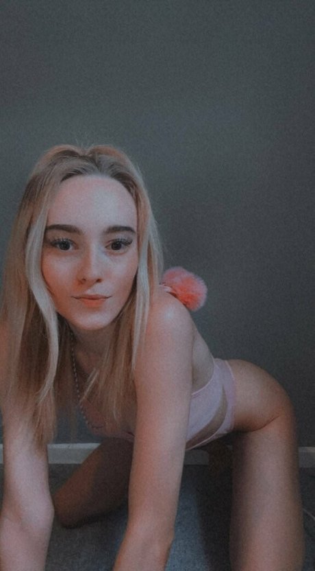 Naakte gelekte OnlyFans-foto van Courtneyriverss