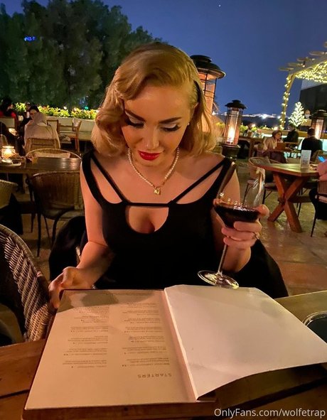Naakte gelekte OnlyFans-foto van Wolfetrap