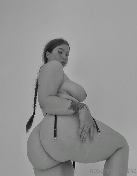 Naakte gelekte OnlyFans-foto van Dasha Rodkevych