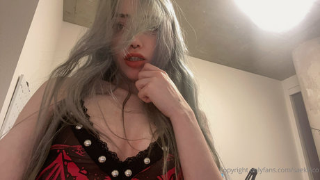 Naakte gelekte OnlyFans-foto van Saekkico