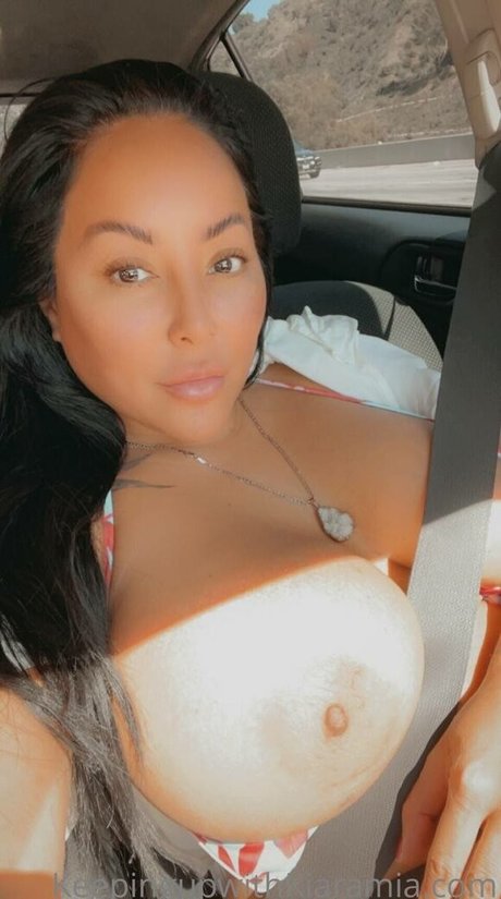 Theonlykiaramia