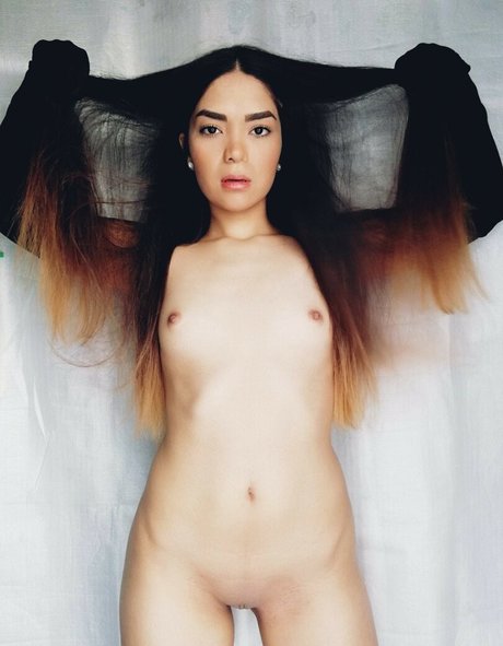 Naakte gelekte OnlyFans-foto van Elioj0