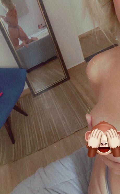 Naakte gelekte OnlyFans-foto van Krol4