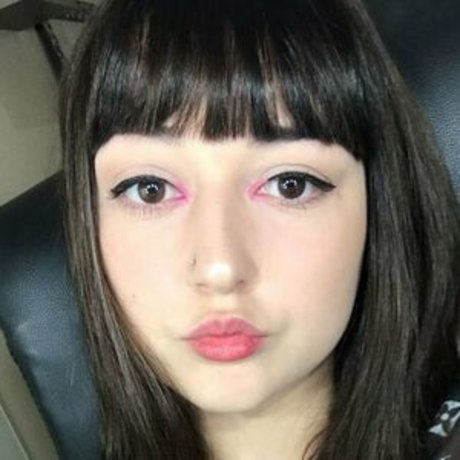 Naakte gelekte OnlyFans-foto van Maria Biazus