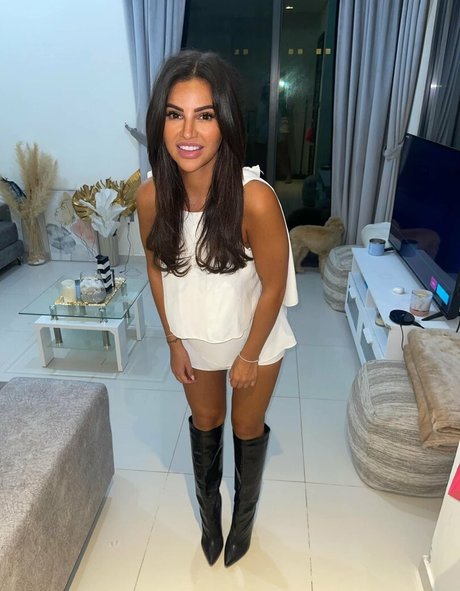 Naakte gelekte OnlyFans-foto van Chelsea Scott
