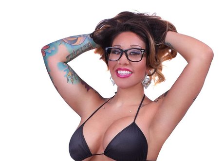 Naakte gelekte OnlyFans-foto van Lexi Layne