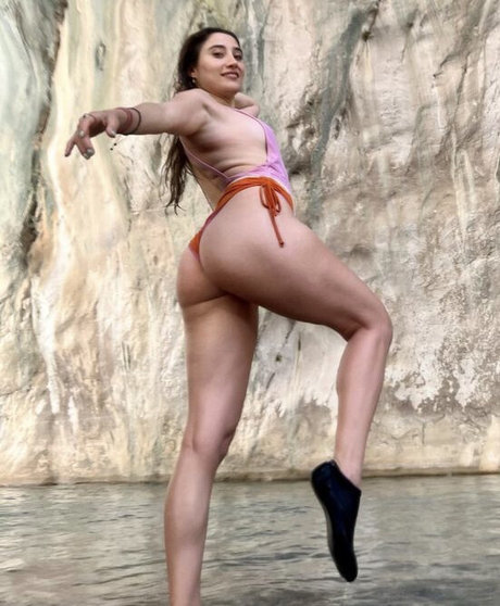 Naakte gelekte OnlyFans-foto van Mrvlms