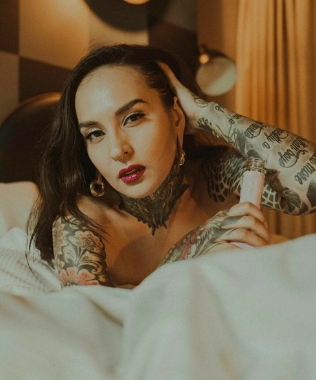 Naakte gelekte OnlyFans-foto van Tatiana Shmayluk