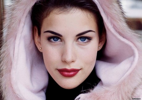 Naakte gelekte OnlyFans-foto van Liv Tyler