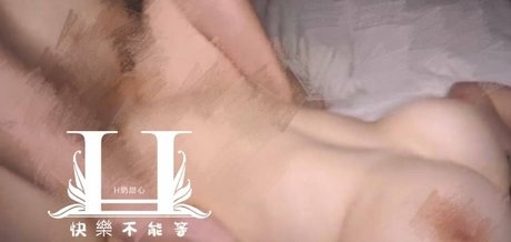 Naakte gelekte OnlyFans-foto van Sexydoll6969