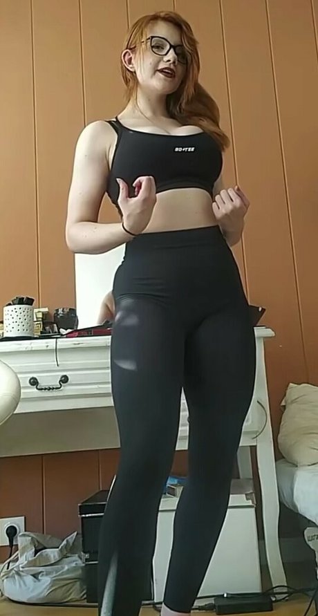 Naakte gelekte OnlyFans-foto van Heavenshii