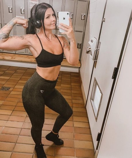 Elaina Grant