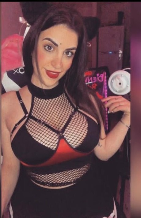 Naakte gelekte OnlyFans-foto van Orneliuz04