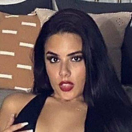 Naakte gelekte OnlyFans-foto van Babyspicy21