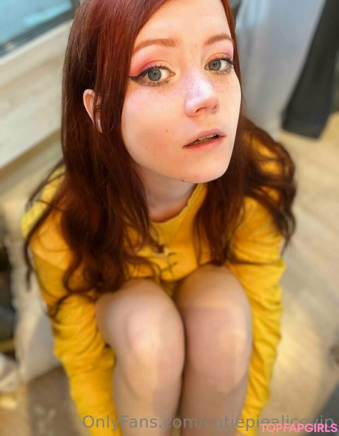 Naakte gelekte OnlyFans-foto van Cutiepie Alice #25 Naakte gelekte OnlyFans-foto van Cutiepie Alice #25