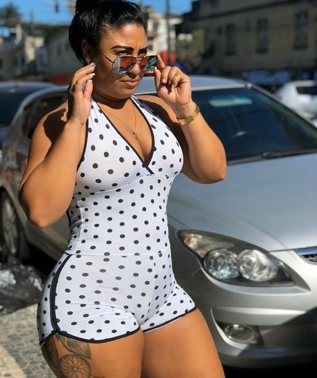 Naakte gelekte OnlyFans-foto van Gatinha Girlene