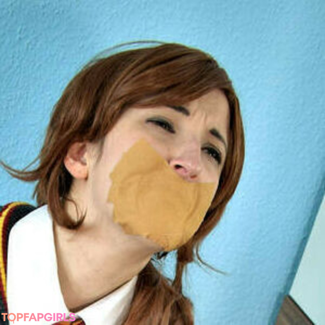 Naakte gelekte OnlyFans-foto van Natsuko Hiragi #16 Naakte gelekte OnlyFans-foto van Natsuko Hiragi #16