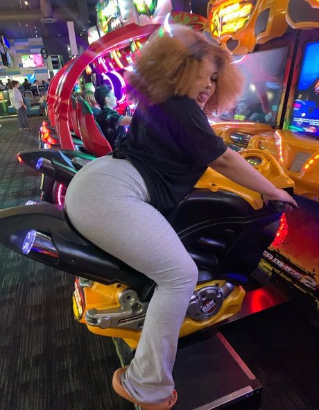 Sheismami