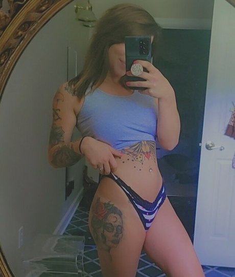 Naakte gelekte OnlyFans-foto van Thatonegirla