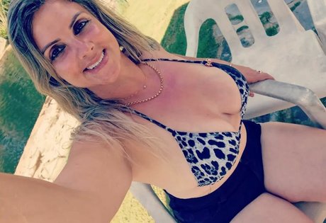 Naakte gelekte OnlyFans-foto van Felinacris