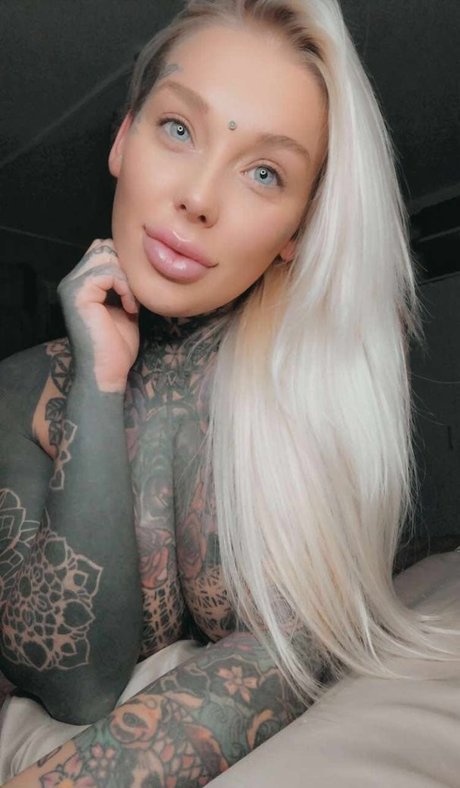 Lady Lauren Brock