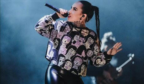 WomenMetal