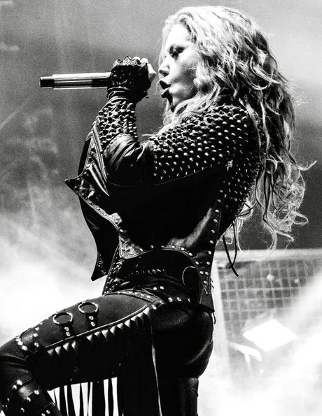 Womenmetal