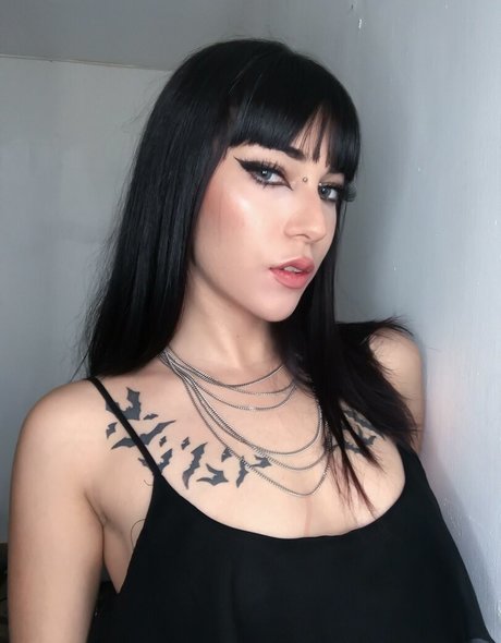 Naakte gelekte OnlyFans-foto van Laylahearts66