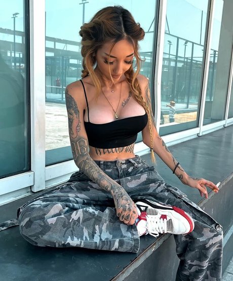 Naakte gelekte OnlyFans-foto van Vanesasoria