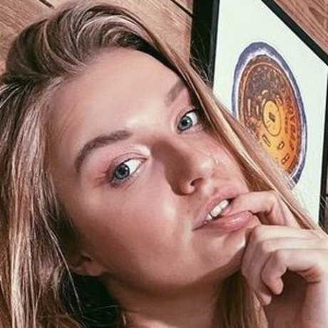 Millie Amber