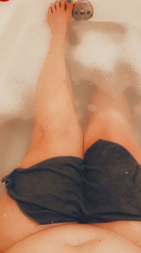 Naakte gelekte OnlyFans-foto van Nancy Van Spunky Palmer
