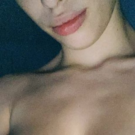 Kimvalentina18