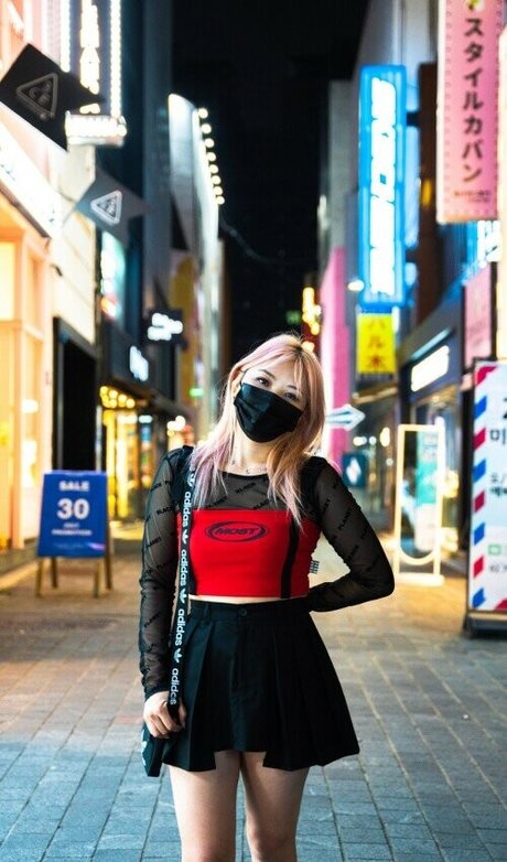 Yvonneflinetv
