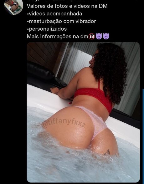Naakte gelekte OnlyFans-foto van Leilane Santos
