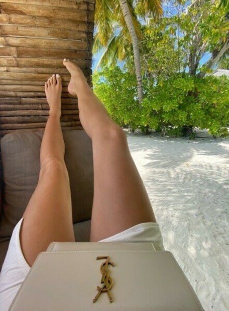 Naakte gelekte OnlyFans-foto van Lexiidomme