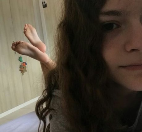 Naakte gelekte OnlyFans-foto van Thata Big Soles