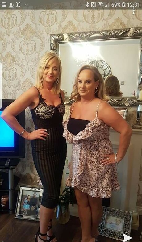 Naakte gelekte OnlyFans-foto van Priscill Hunter