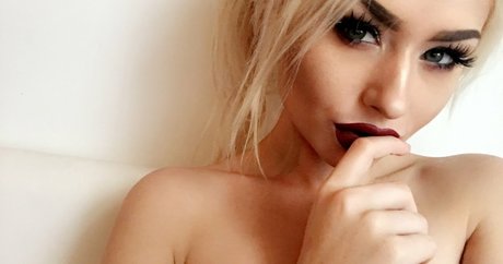 Romanie Smith