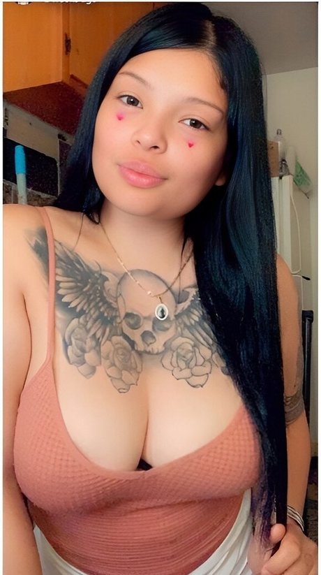 Mimi Latina Amateur
