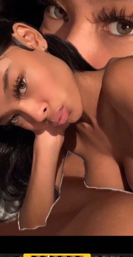 Naakte gelekte OnlyFans-foto van Vinetria