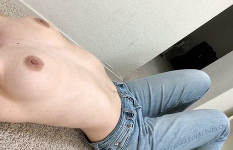 Naakte gelekte OnlyFans-foto van Eliteslut