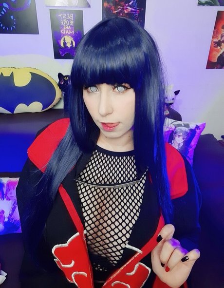 Naakte gelekte OnlyFans-foto van Arisu Desu