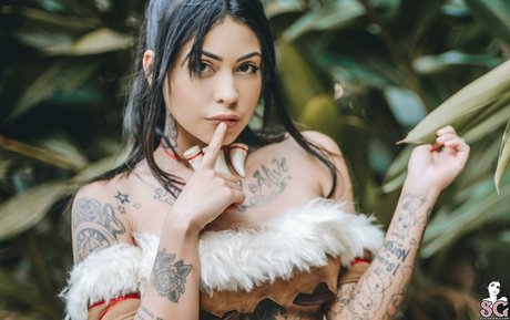 Naakte gelekte OnlyFans-foto van Ani Lorac