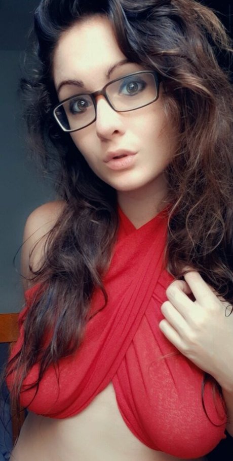 Naakte gelekte OnlyFans-foto van Aulabe