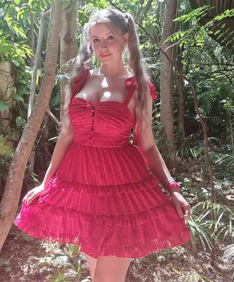 Naakte gelekte OnlyFans-foto van Maryanmg