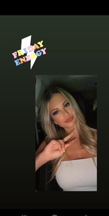 Naakte gelekte OnlyFans-foto van Kayla Lynne Hilton
