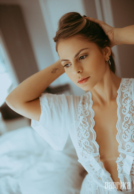 Naakte gelekte OnlyFans-foto van Nai Costa